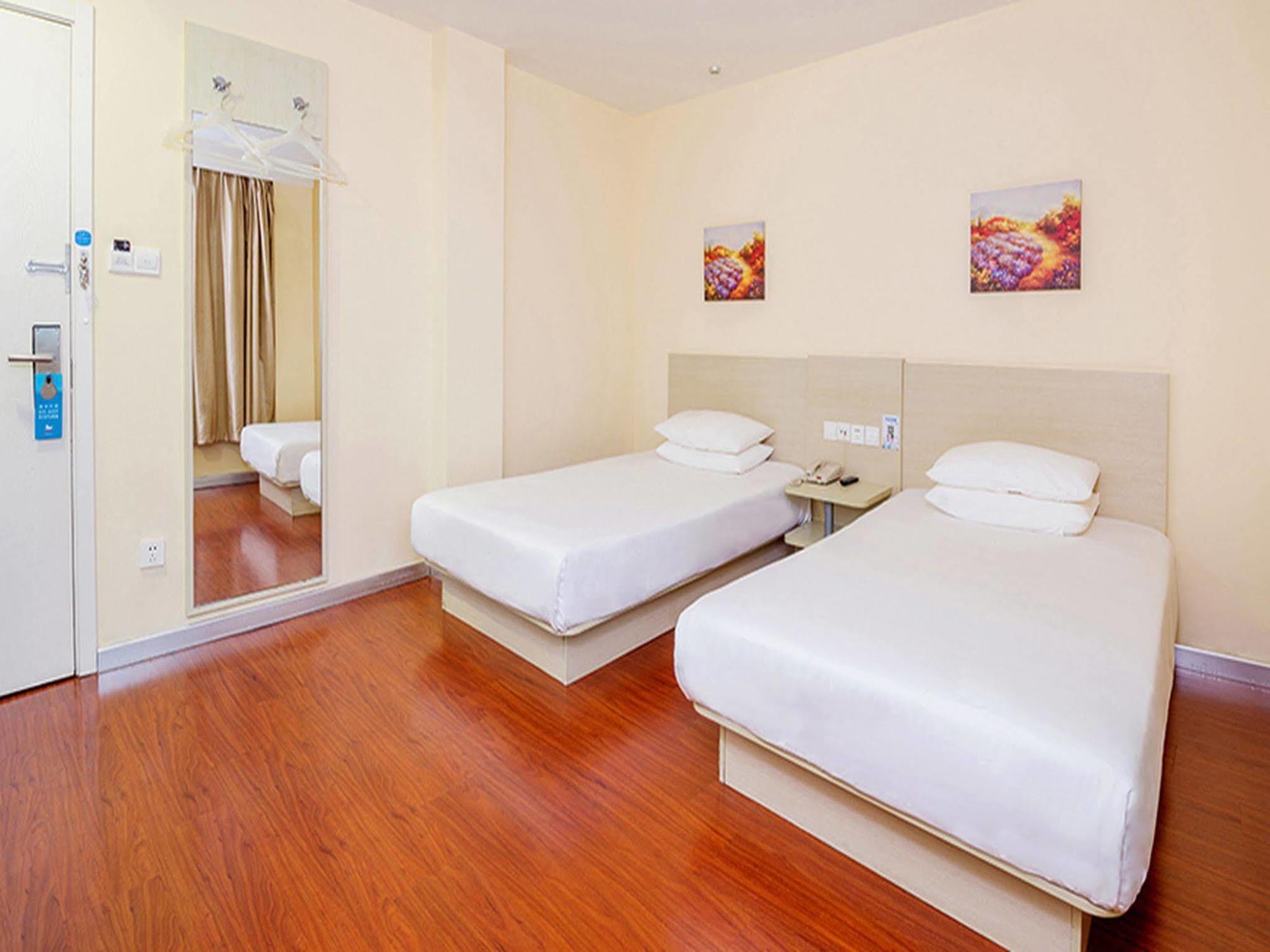 Hanting Express Shanghai Changshou Road Ngoại thất bức ảnh